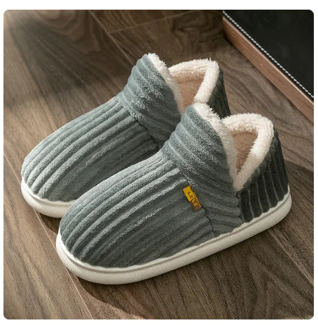 Women's Plush Slippers in Gray