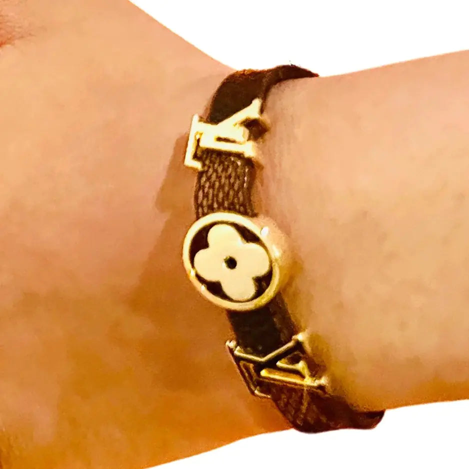 LV Design Women Bracelet