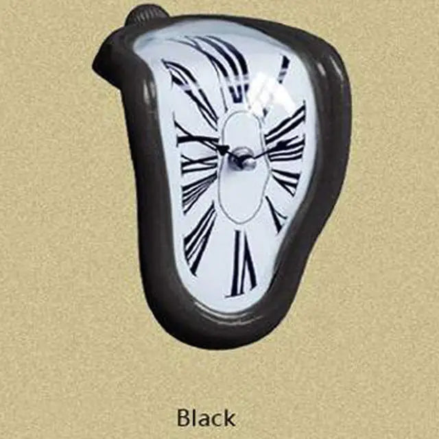 2022 New Novel Surreal Melting Distorted Wall Clocks