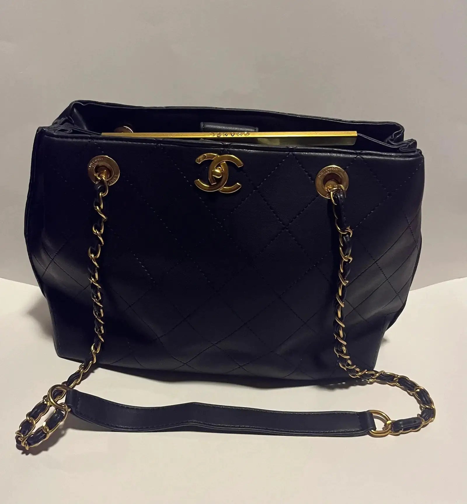 Tote Gold Chain Metal Shoulder Bag