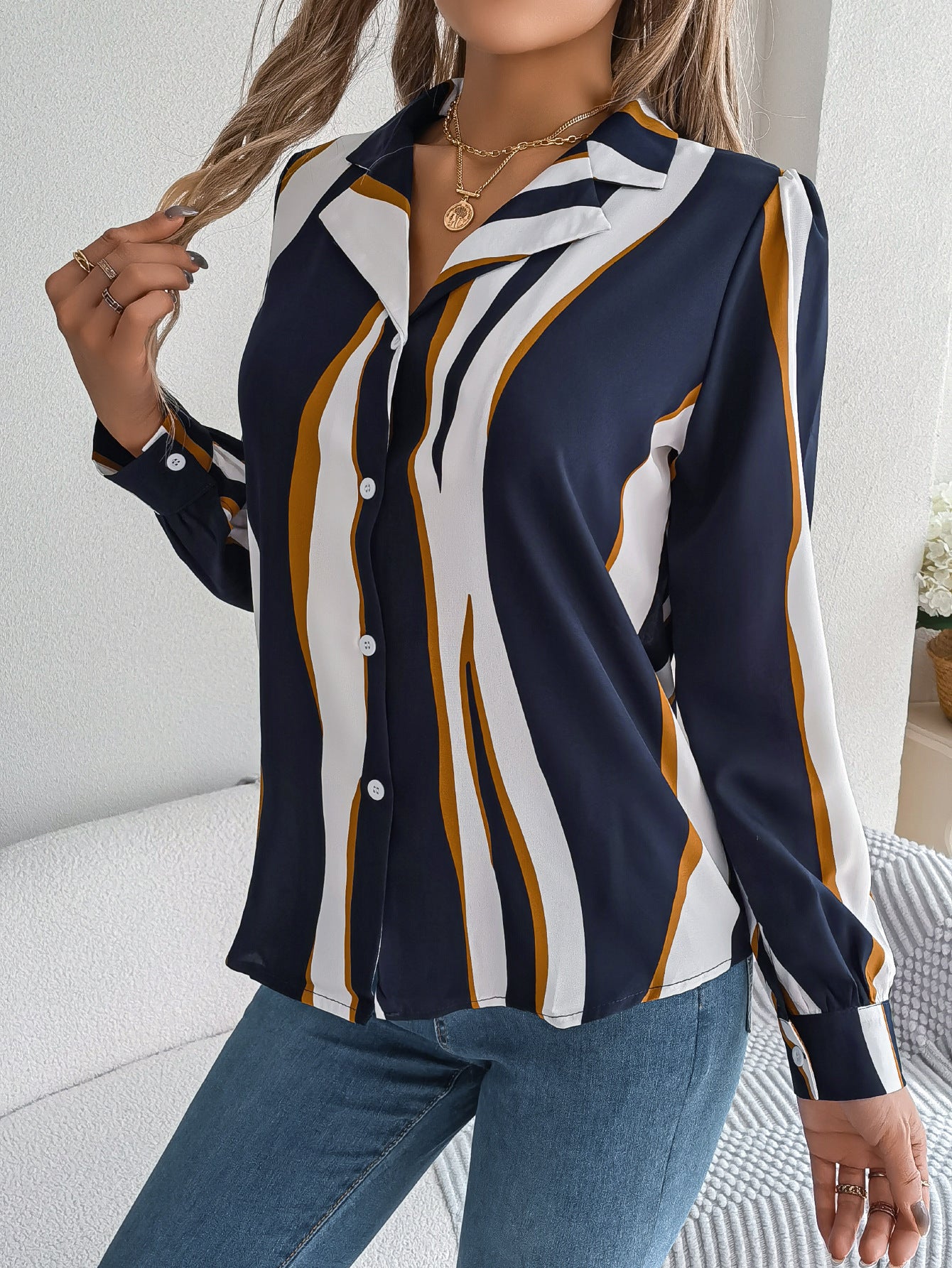 Casual Versatile Contrasting Striped Long Sleeved Shirt