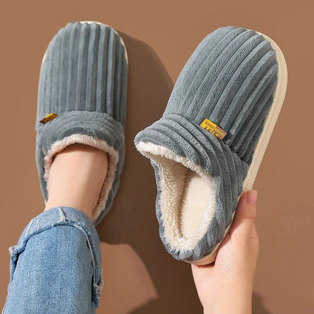 Pantuflas de piel cálidas