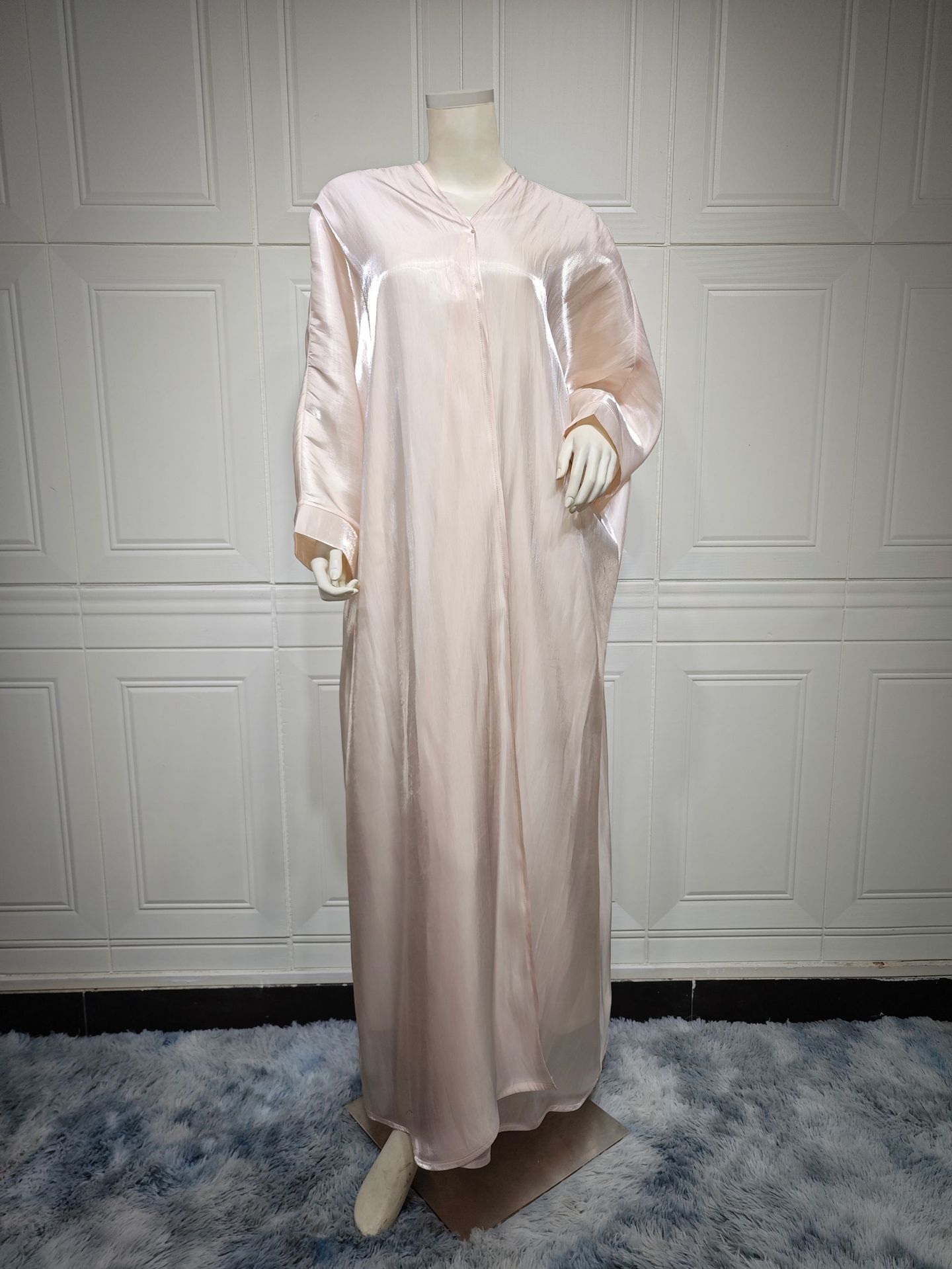 Muslim Bright Silk Satin Batwing Sleeve Robe