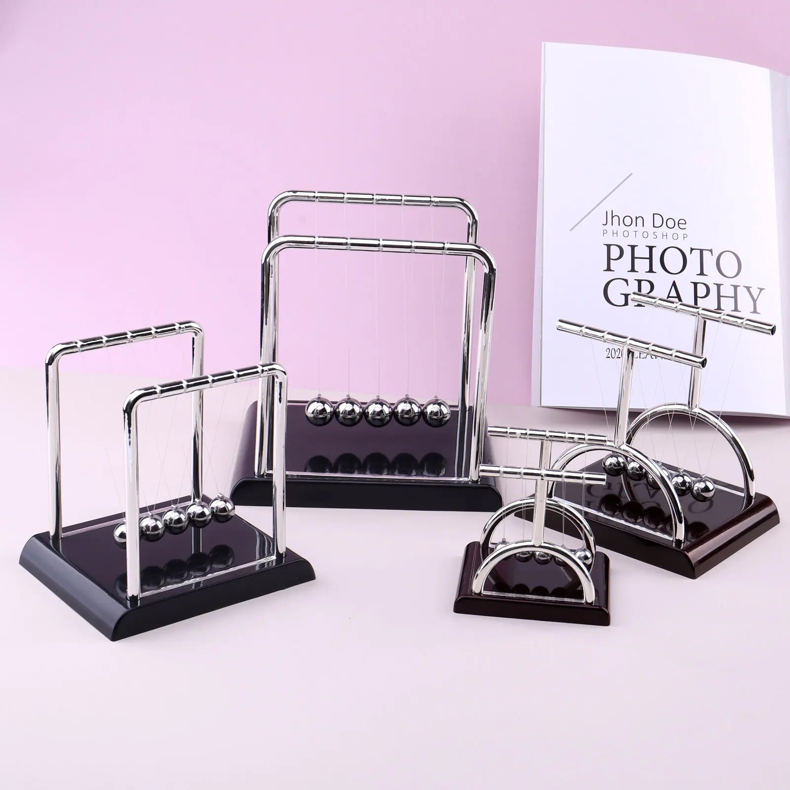 Newton's Cradle Balance Steel Balls